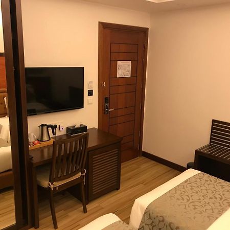Osmium Hotel Hulhumale Luaran gambar